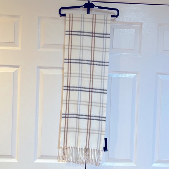 Cejon-Twisted Fringe-Cold Weather-Plaid Oblong Scarf-Made in Italy-NWT - Picture 3 of 4